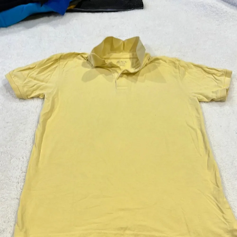The children’s place polo shirt size 10–12